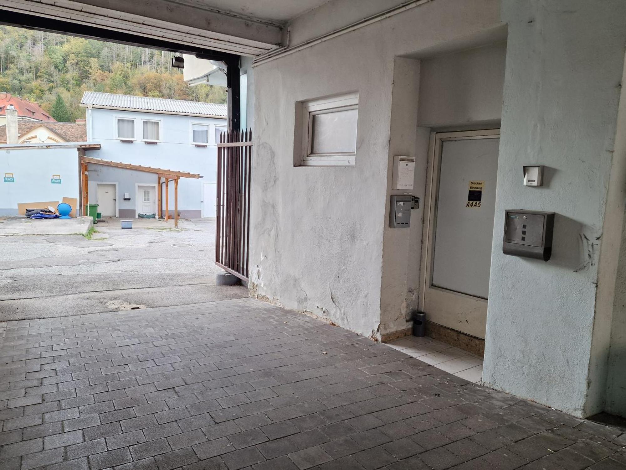 Appartamento Gudzevic Ferien Unterkuenfte A 4 Gloggnitz Esterno foto